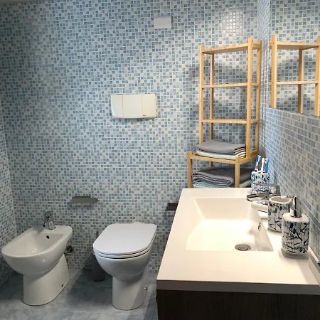 Del Brigante, 200m From The Beach, 80m², 2 Bedrooms, 4-5 Persons Feriehus Capitana