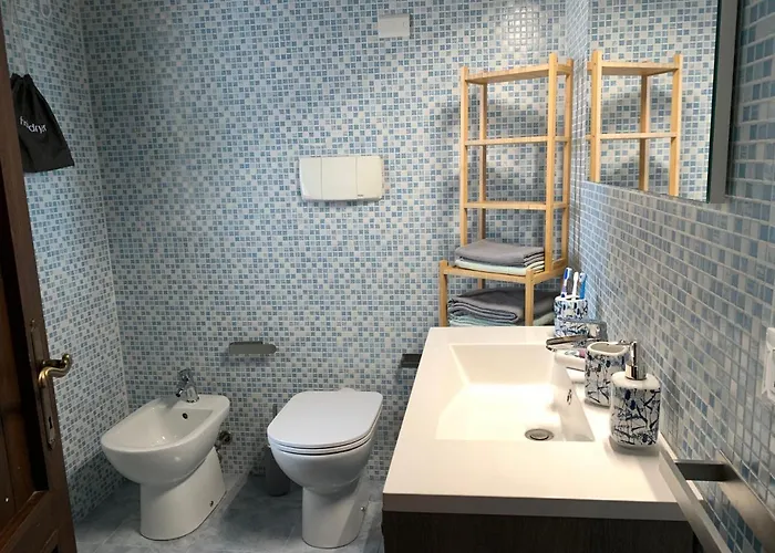 Del Brigante, 200m From The Beach, 80m², 2 Bedrooms, 4-5 Persons 別荘 カピターナ