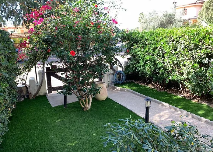 Del Brigante, 200m From The Beach, 80m², 2 Bedrooms, 4-5 Persons * カピターナ