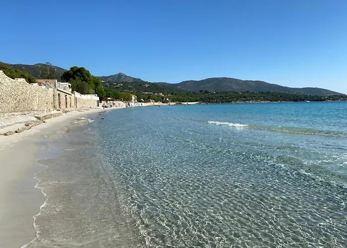 Del Brigante, 200m From The Beach, 80m², 2 Bedrooms, 4-5 Persons カピターナ