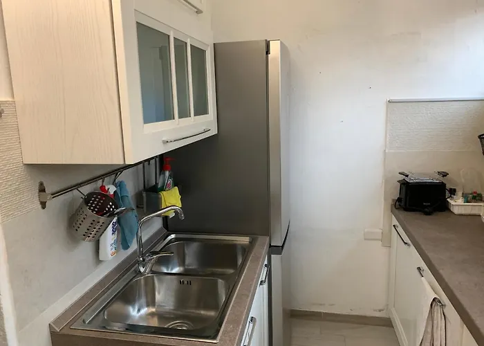 Del Brigante, 200m From The Beach, 80m², 2 Bedrooms, 4-5 Persons 別荘 カピターナ
