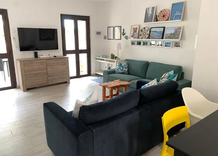 Del Brigante, 200m From The Beach, 80m², 2 Bedrooms, 4-5 Persons *