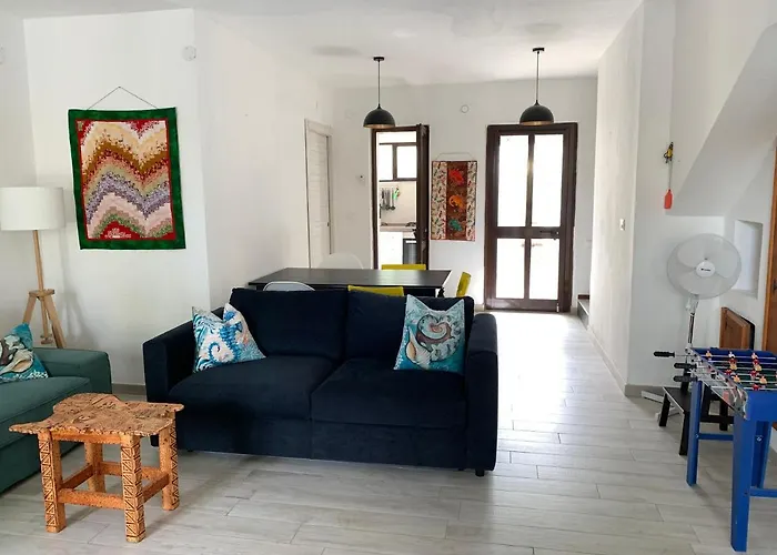 別荘 Del Brigante, 200m From The Beach, 80m², 2 Bedrooms, 4-5 Persons カピターナ
